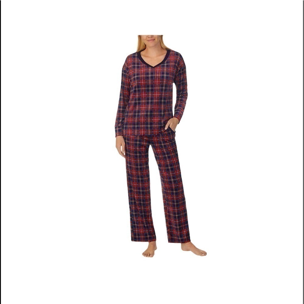 ♥️NAUTICA ♥️Ladies' 2 PC Fleece Pajama Set size (Small)